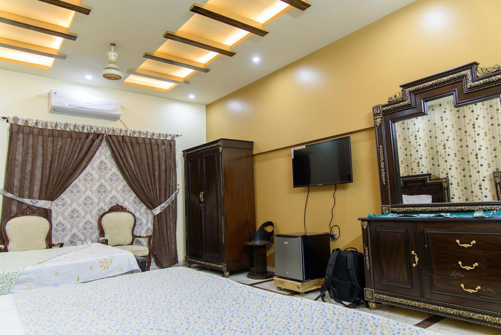Patel Residency Guest House Karatschi Exterior foto